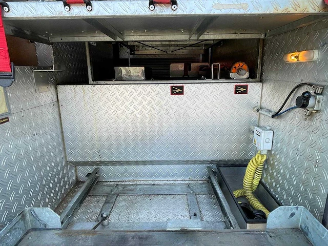 Mercedes - 1120 af 4x4 - vrachtwagen - afbeelding 7 van  47