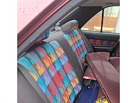 Mercedes - 190 e - personenauto - afbeelding 18 van  27