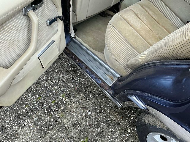 Mercedes - 1991 - 280s - w126 - personenauto - afbeelding 13 van  23
