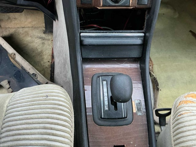 Mercedes - 1991 - 280s - w126 - personenauto - afbeelding 16 van  23