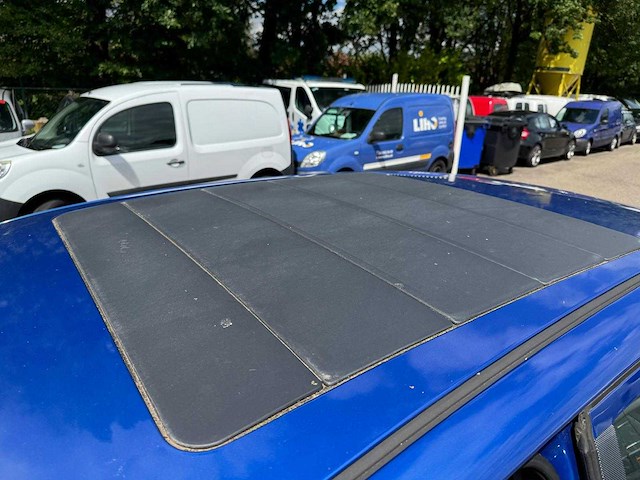 Mercedes - 2001 - a-klasse - 190 automaat - duits - afbeelding 26 van  27