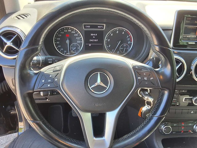 Mercedes - 2012 - b-klasse - mercedes b180 - afbeelding 9 van  23