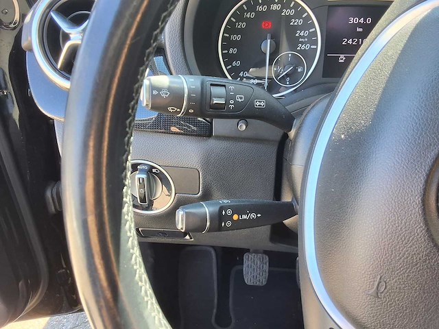 Mercedes - 2012 - b-klasse - mercedes b180 - afbeelding 13 van  23