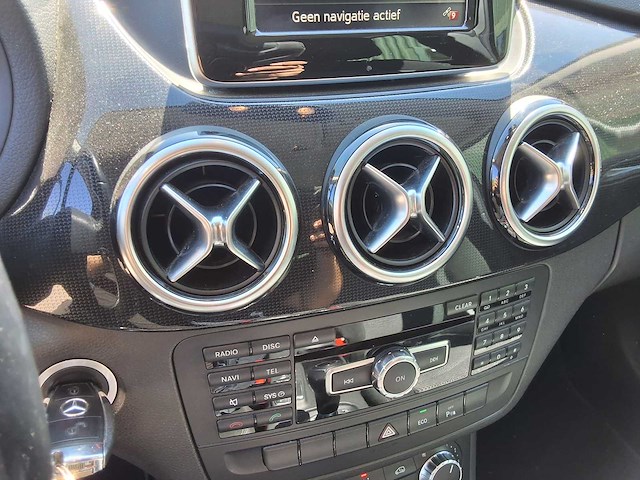 Mercedes - 2012 - b-klasse - mercedes b180 - afbeelding 15 van  23