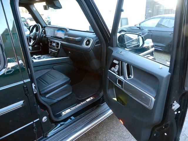 Mercedes - 2023 - g400 - personenauto - afbeelding 13 van  19