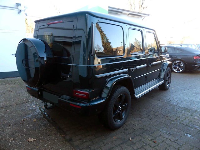 Mercedes - 2023 - g400 - personenauto - afbeelding 4 van  19