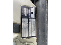 Mercedes - 230 - 230 e - oldtimer - afbeelding 15 van  17