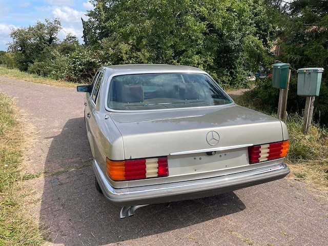 Mercedes - 280 - 280 se - oldtimer - afbeelding 7 van  13