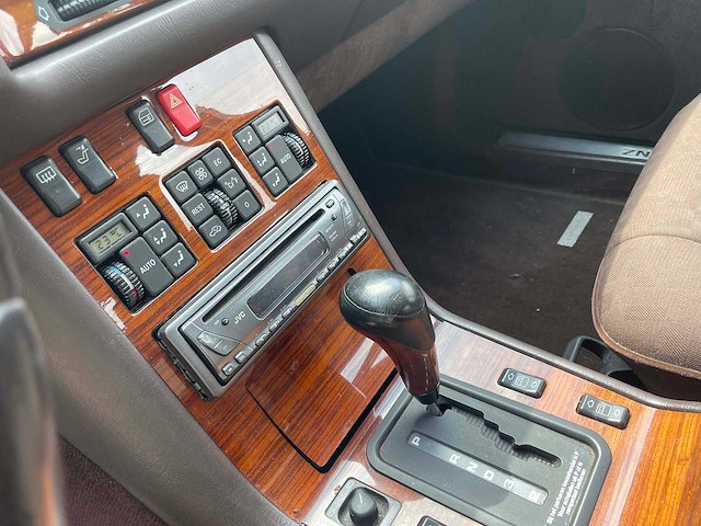 Mercedes - 350 s - oldtimer - afbeelding 3 van  13
