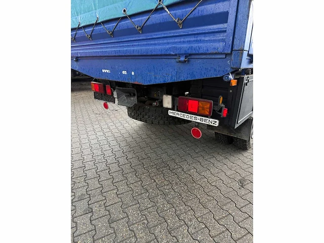 Mercedes - 917 af - vrachtwagen - afbeelding 3 van  16