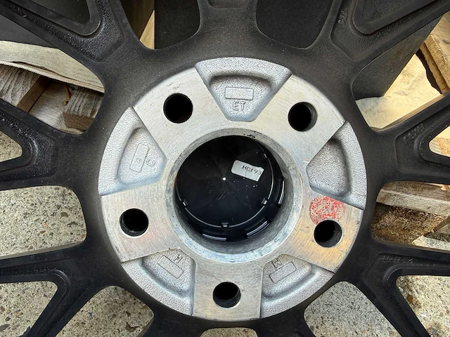 Mercedes - amg stijl - velgen - afbeelding 8 van  16
