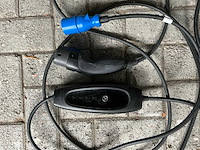 Mercedes - benz auto acculader (2x) - afbeelding 4 van  8