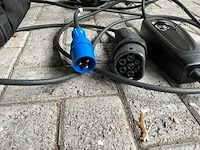 Mercedes - benz auto acculader (2x) - afbeelding 6 van  8