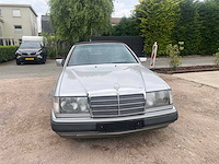 Mercedes - cabrio - 300 ce - oldtimer - afbeelding 11 van  17
