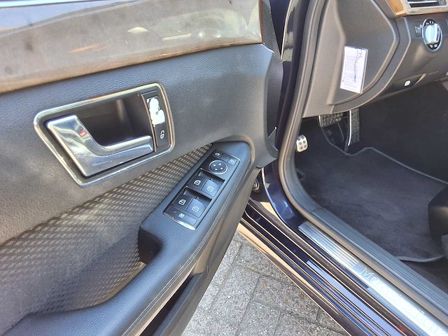Mercedes - e klasse - e220 cdi - mercedes eklasse - afbeelding 4 van  21
