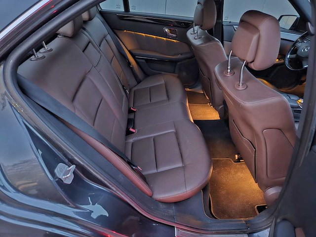 Mercedes - e350 cdi - afbeelding 14 van  21