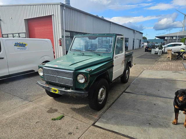 Mercedes - g klasse - 240 gd - classic cars >15 - afbeelding 1 van  10