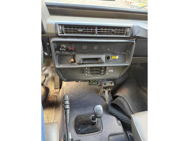 Mercedes - g-klasse - puch 300gd - personenauto - afbeelding 2 van  29