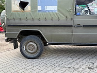 Mercedes - g-klasse - puch 300gd - personenauto - afbeelding 11 van  29