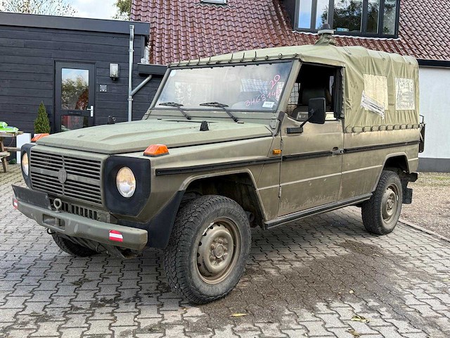 Mercedes - g-klasse - puch 300gd - personenauto - afbeelding 1 van  29