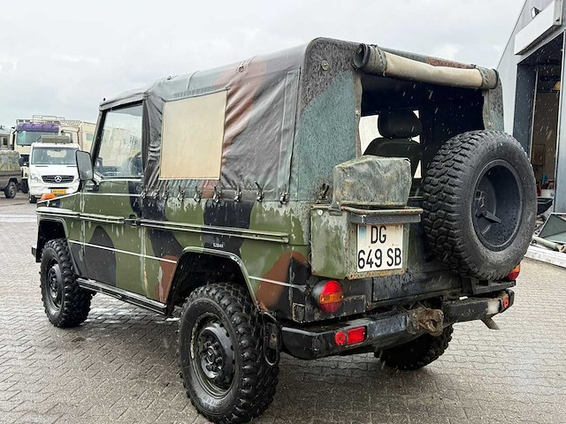 Mercedes - g250 - cabrio - personenauto - afbeelding 4 van  6