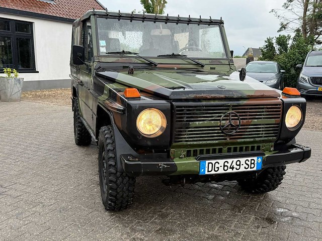 Mercedes - g250 - cabrio - personenauto - afbeelding 4 van  16