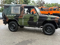 Mercedes - g250 - cabrio - personenauto - afbeelding 13 van  16