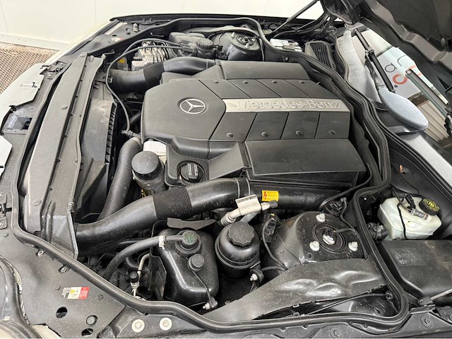 Mercedes - sl 500 - v8 - personenauto - 2001 - afbeelding 16 van  35