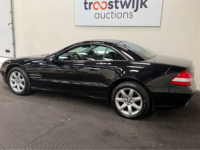 Mercedes - sl 500 - v8 - personenauto - 2001 - afbeelding 33 van  35