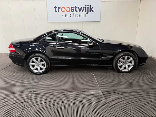 Mercedes - sl 500 - v8 - personenauto - 2001 - afbeelding 34 van  35