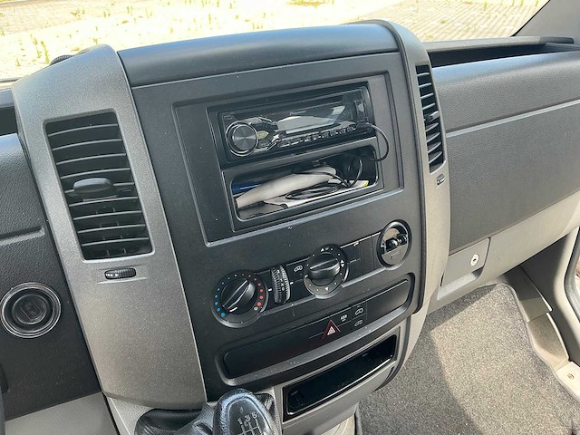 Mercedes - sprinter - bedrijfswagen - afbeelding 7 van  18
