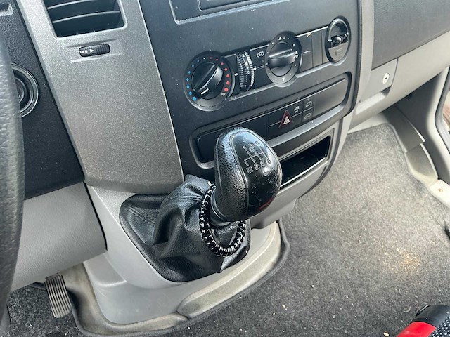 Mercedes - sprinter - bedrijfswagen - afbeelding 10 van  18