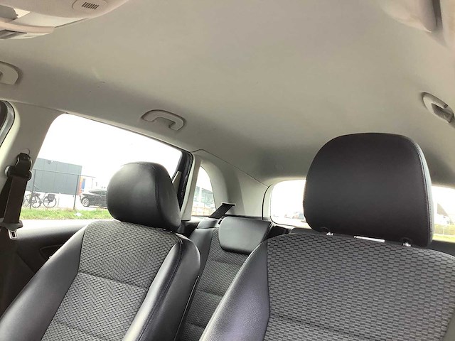 Mercedes - stationwagen - b180cdi - personenauto - afbeelding 10 van  25