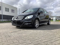 Mercedes - stationwagen - b180cdi - personenauto - afbeelding 12 van  25