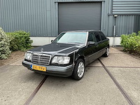 Mercedes - verlengde 6 deur sedan pullman - w124 260 e lang - oldtimer - afbeelding 1 van  5