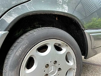 Mercedes - verlengde 6 deur sedan pullman - w124 260 e lang - oldtimer - afbeelding 9 van  17