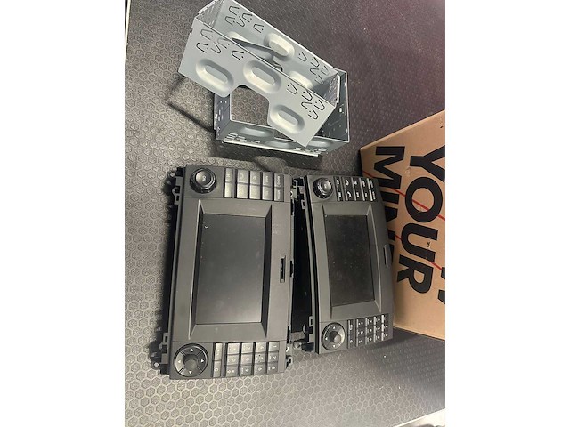 Mercedes - vito - navigation (2x) - afbeelding 1 van  2