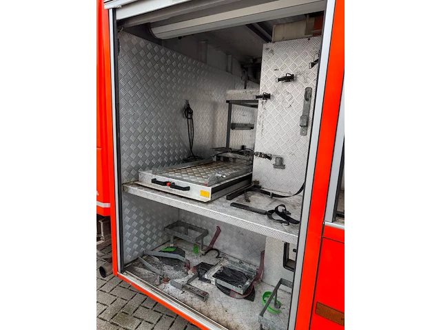 Mercedes 1325f 2000 - afbeelding 21 van  46