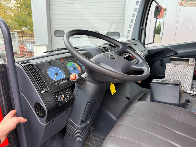 Mercedes 1325f 2000 - afbeelding 25 van  46