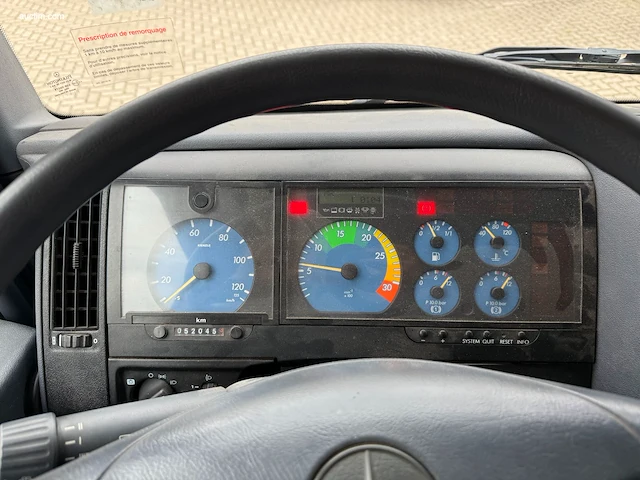 Mercedes 1325f 2000 - afbeelding 33 van  46