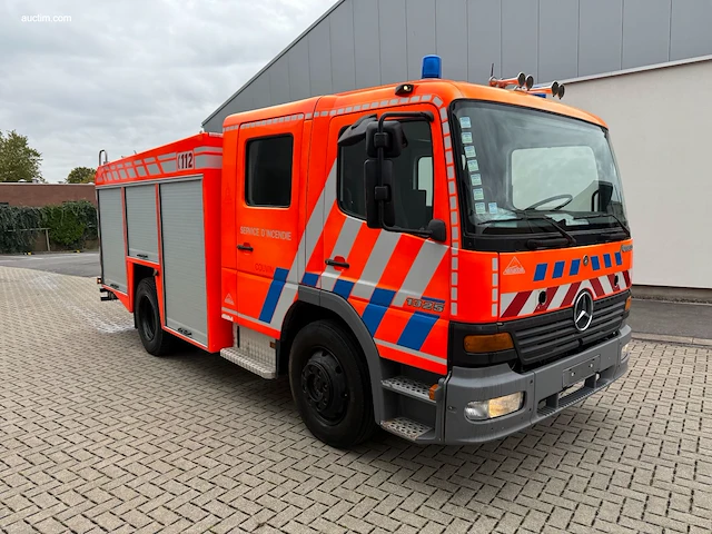 Mercedes 1325f 2000 - afbeelding 45 van  46