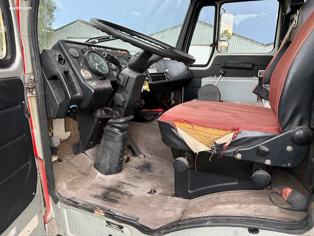 Mercedes 1424f - afbeelding 28 van  44