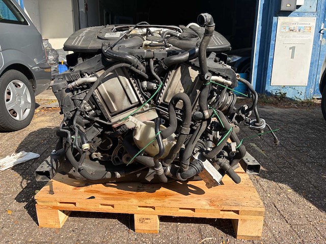 Mercedes 2015 m177.980, 3.982 cc v8 biturbo. - afbeelding 21 van  22