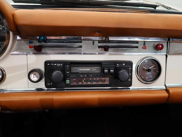 Mercedes 230 sl pagode 1967 - afbeelding 33 van  44