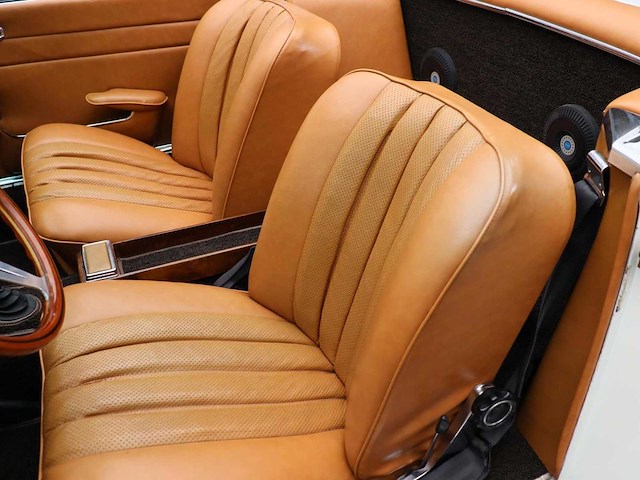 Mercedes 230 sl pagode 1967 - afbeelding 13 van  36