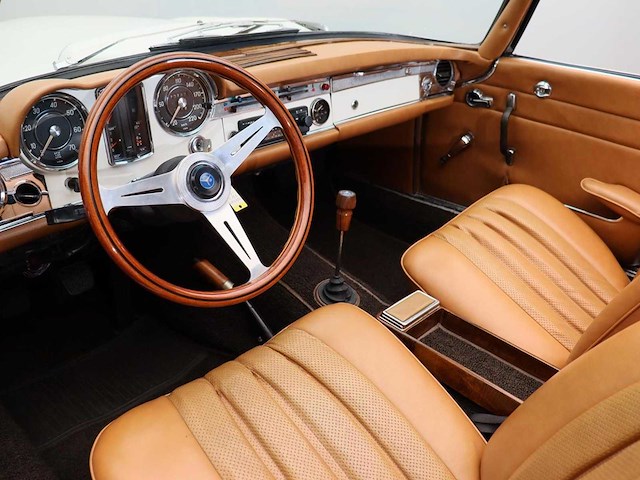 Mercedes 230 sl pagode 1967 - afbeelding 14 van  53