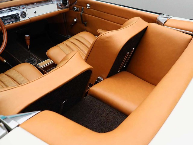 Mercedes 230 sl pagode 1967 - afbeelding 19 van  53