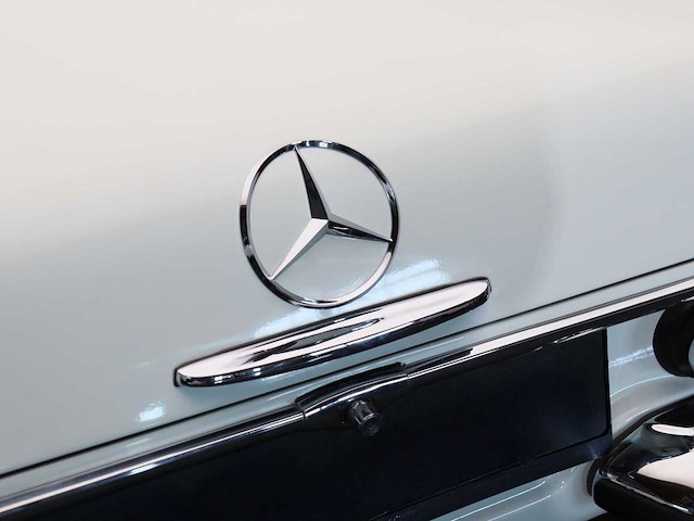 Mercedes 230 sl pagode 1967 - afbeelding 22 van  53