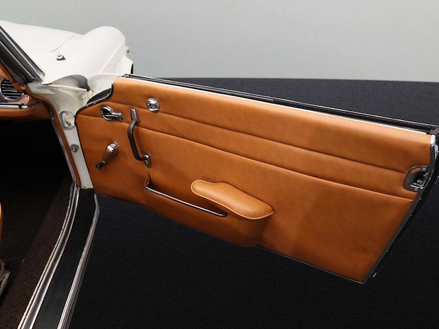 Mercedes 230 sl pagode 1967 - afbeelding 30 van  53