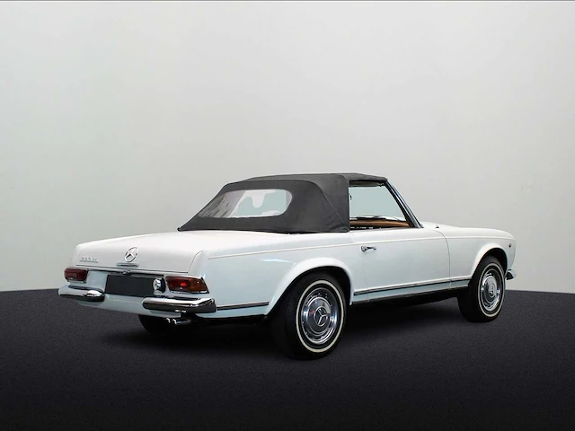 Mercedes 230 sl pagode 1967 - afbeelding 8 van  53